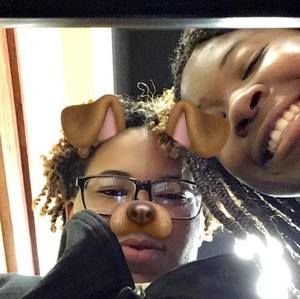 Meet your Posher, Kelli